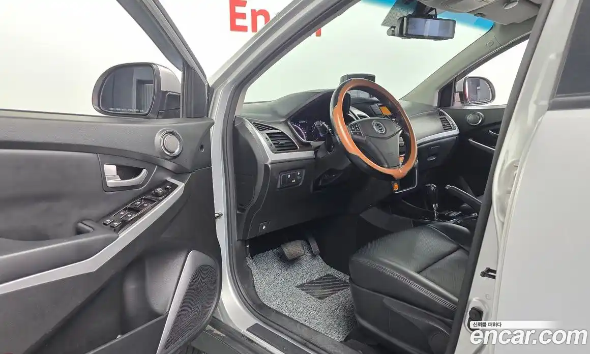 SsangYong Korando 2015 2.0 гидро в Москве № 933204, фото 10