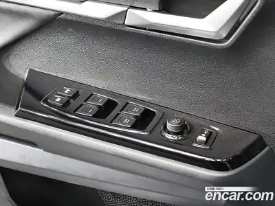 SsangYong Torres 2023 1.6 Автомат в Москве № 933851, миниатюра 11