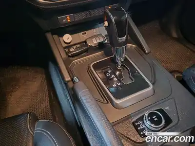 SsangYong Rexton 2018 2.2 Автомат в Москве № 934008, миниатюра 9