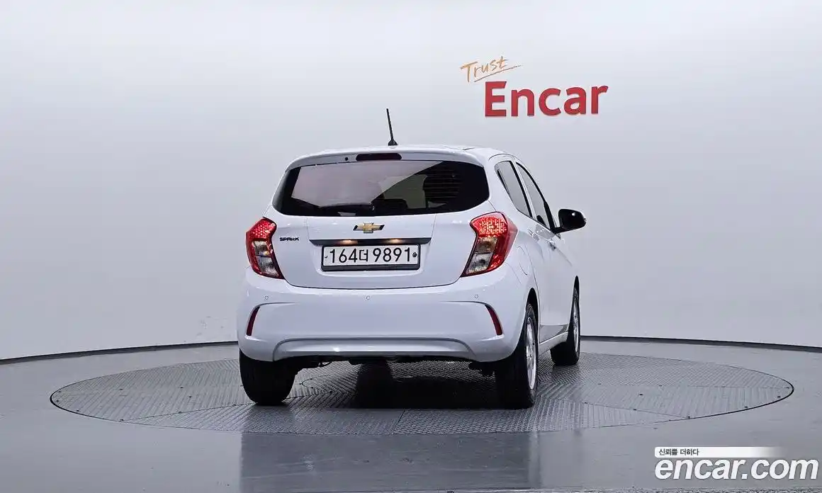 Chevrolet Spark 2020 1.0 гидро в Москве № 934277, фото 4