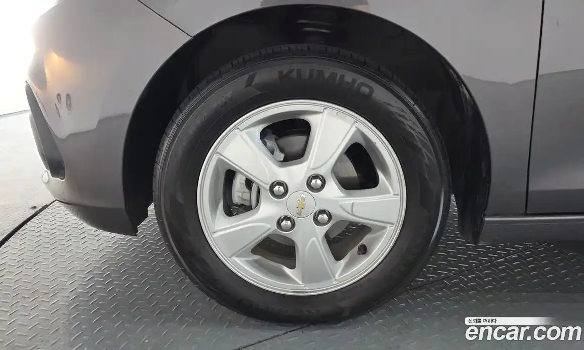 Chevrolet Spark 2015 1.0 гидро в Москве № 934370, фото 4