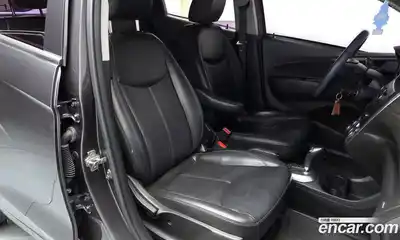 Chevrolet Spark 2015 1.0 гидро в Москве № 934370, миниатюра 9