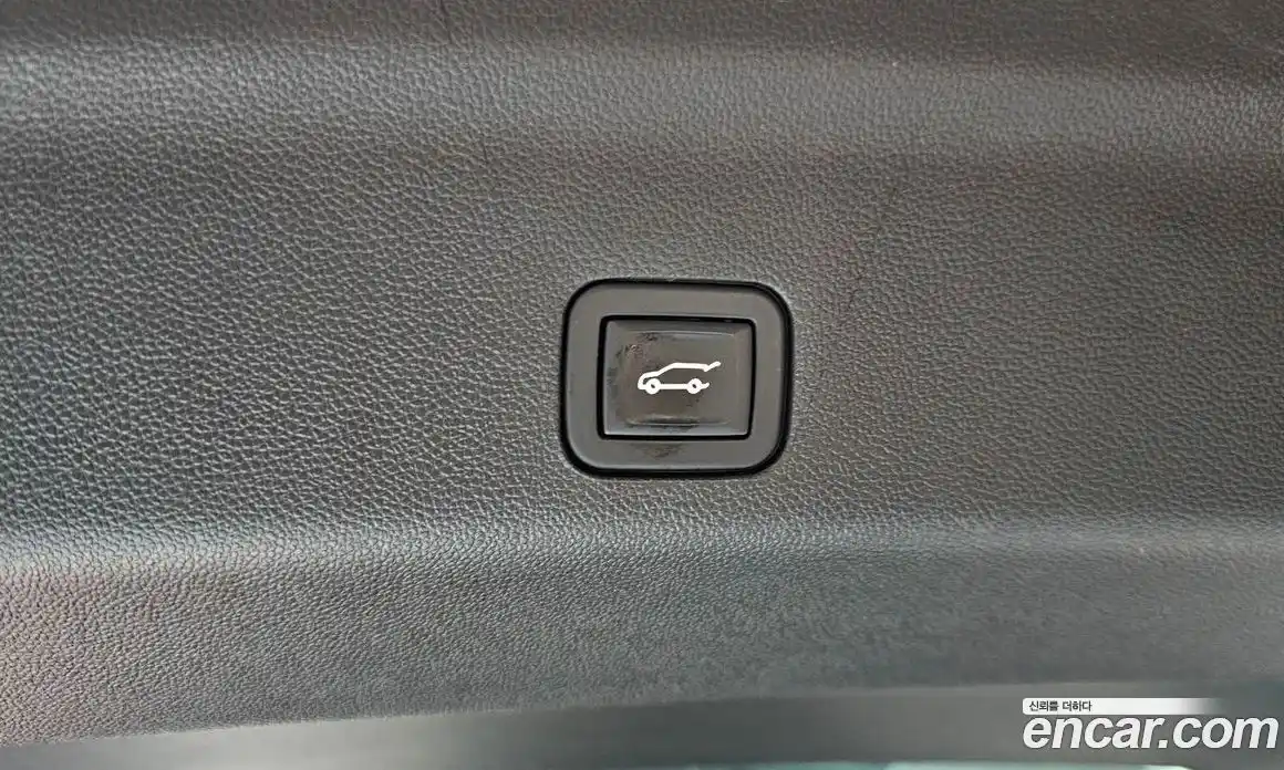 Chevrolet Tahoe 2023 6.2 Автомат в Москве № 934482, фото 20