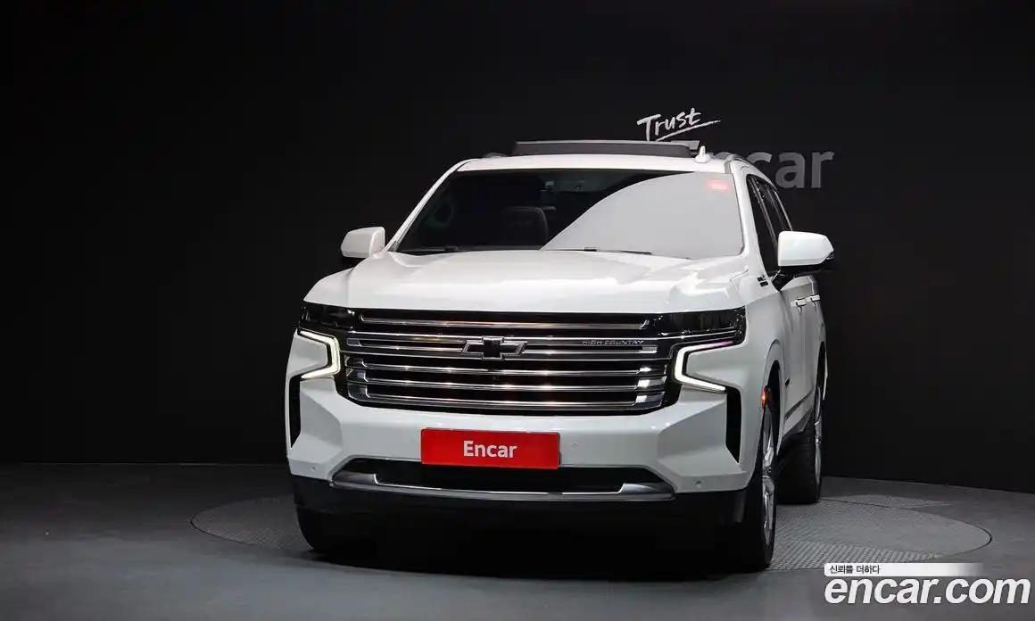 Chevrolet Tahoe 2023 6.2 Автомат в Москве № 934482, фото 3