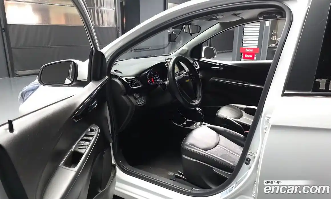 Chevrolet Spark 2019 1.0 Автомат в Москве № 934685, фото 10