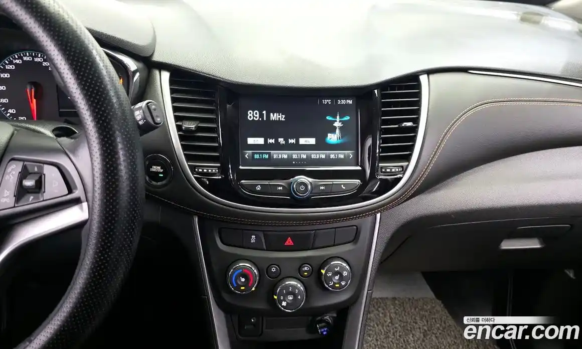 Chevrolet Trax 2017 1.4 Автомат в Москве № 934686, фото 14