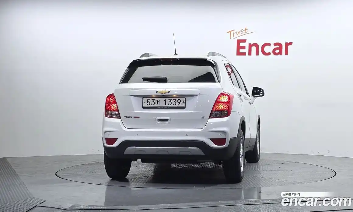 Chevrolet Trax 2017 1.4 Автомат в Москве № 934686, фото 4