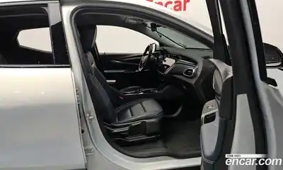Chevrolet 볼트 EUV 2022 0.2 гидро в Москве № 935119, миниатюра 11