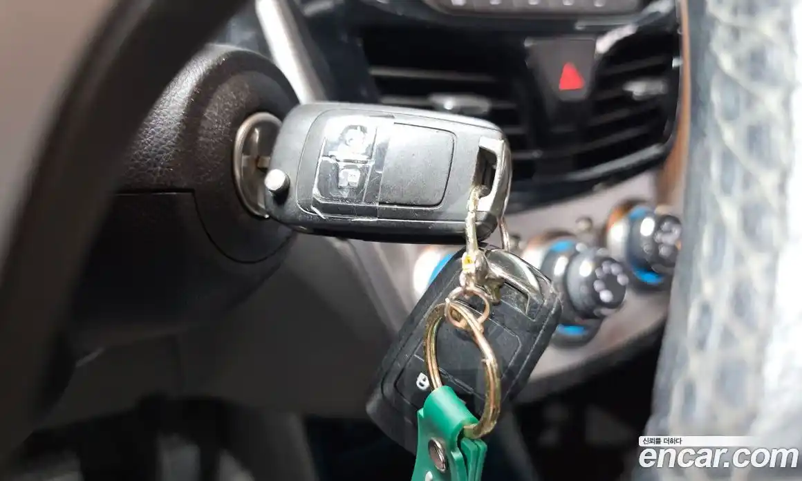 Chevrolet Spark 2017 1.0 гидро в Москве № 935233, фото 18