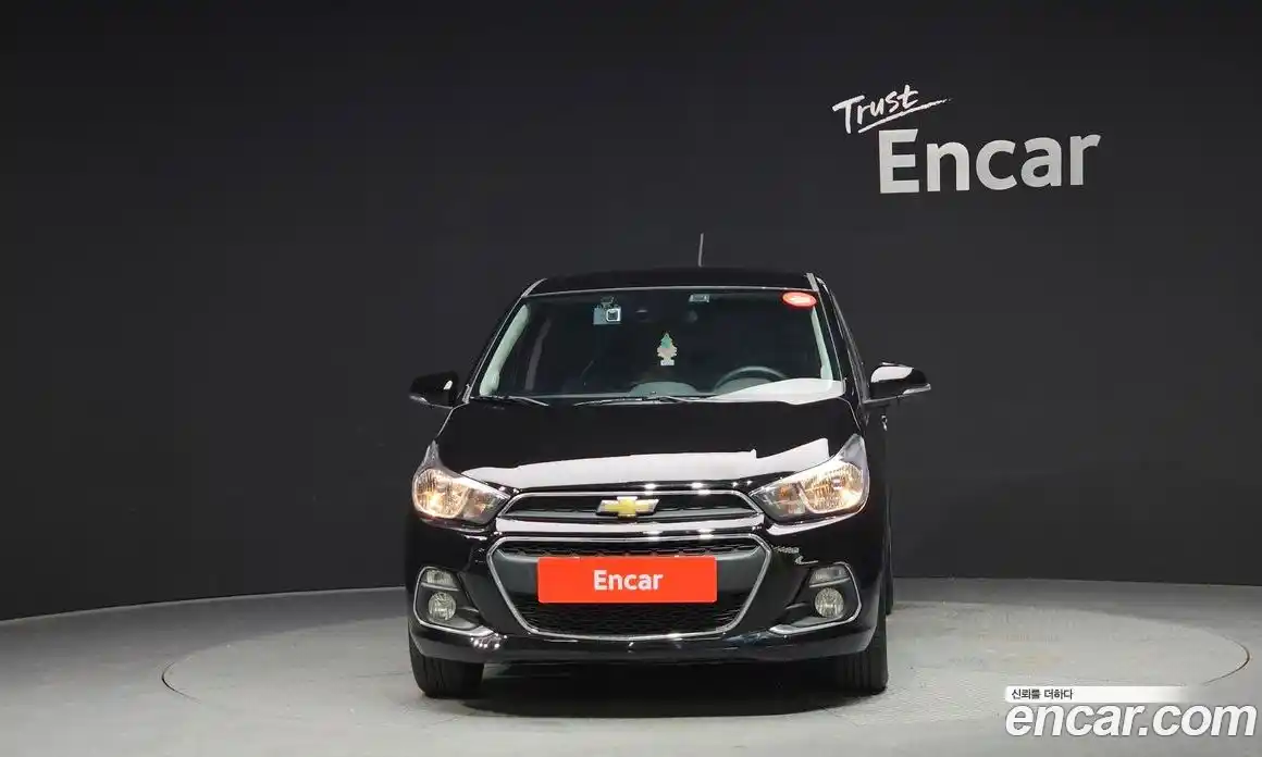 Chevrolet Spark 2017 1.0 гидро в Москве № 935233, фото 3