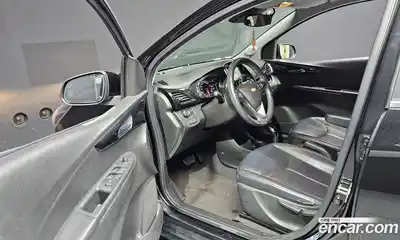 Chevrolet Spark 2017 1.0 гидро в Москве № 935233, миниатюра 10
