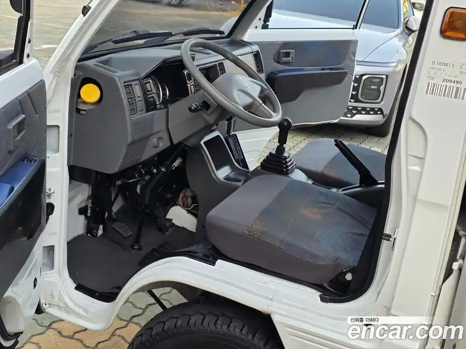 Chevrolet labo 2020 0.8 Механическая в Москве № 935376, фото 13