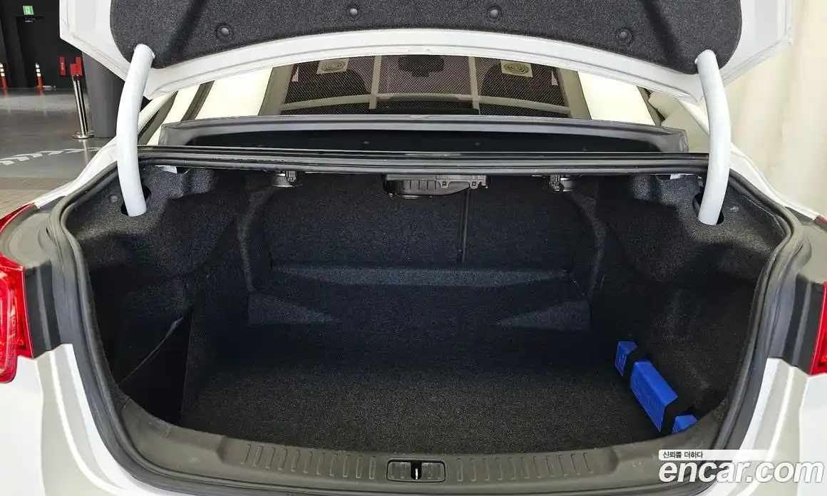 Chevrolet Malibu 2016 2.0 Автомат в Москве № 935769, фото 20