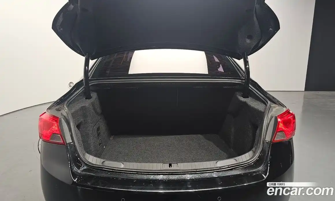 Chevrolet Impala 2016 2.5 Автомат в Москве № 935818, фото 19