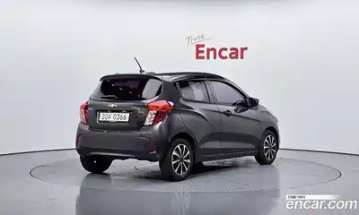 Chevrolet Spark 2015 1.0 гидро в Москве № 935927, миниатюра 2