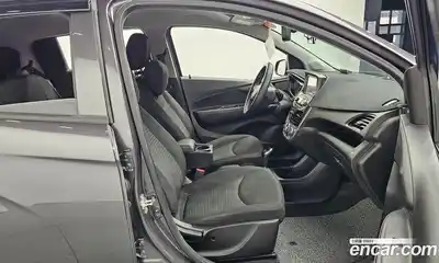Chevrolet Spark 2015 1.0 гидро в Москве № 935927, миниатюра 10