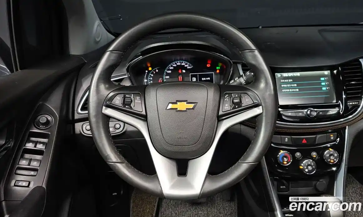 Chevrolet Trax 2018 1.4 Автомат в Москве № 935948, фото 13