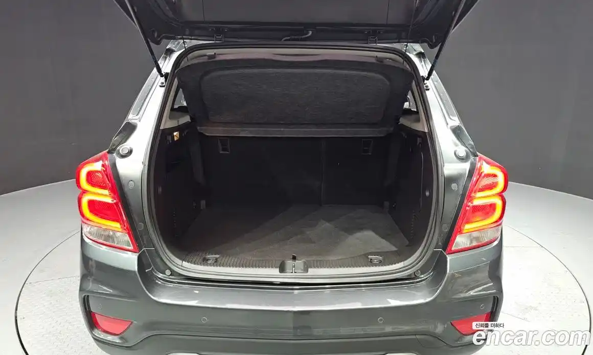 Chevrolet Trax 2018 1.4 Автомат в Москве № 935948, фото 20