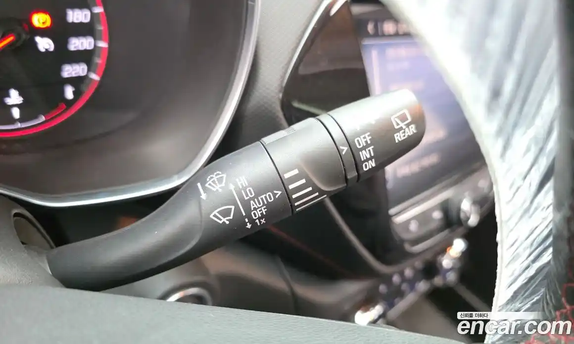 Chevrolet TrailBlazer 2020 1.3 Автомат в Москве № 936256, фото 16