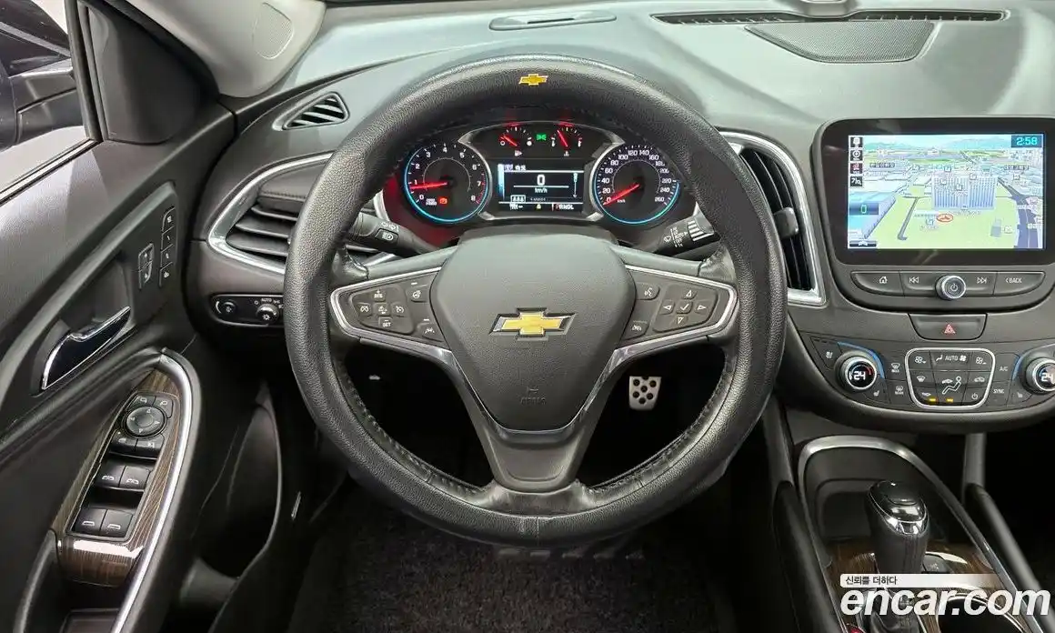 Chevrolet Malibu 2016 2.0 Автомат в Москве № 936266, фото 14