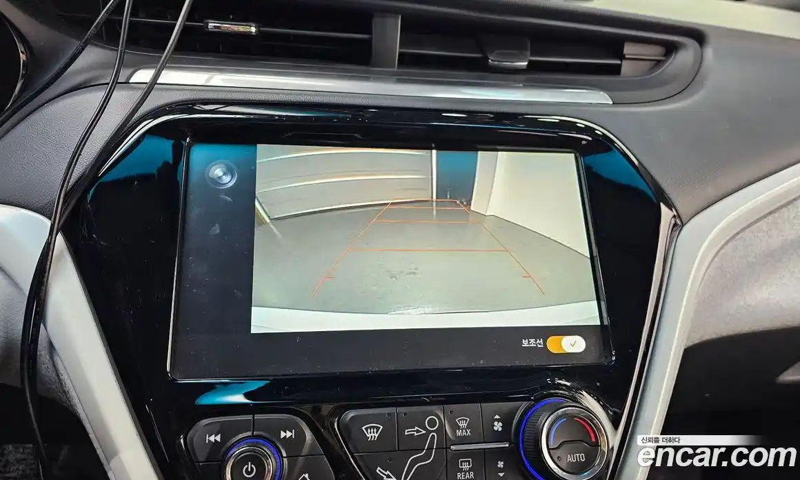 Chevrolet Bolt EV 2018 0.2 Автомат в Москве № 936342, фото 15