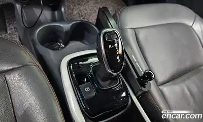 Chevrolet Bolt EV 2018 0.2 Автомат в Москве № 936342, миниатюра 9