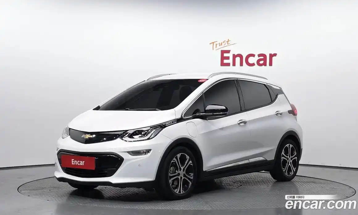 Chevrolet Bolt EV 2019 0.2 Автомат в Москве № 936542, фото 1