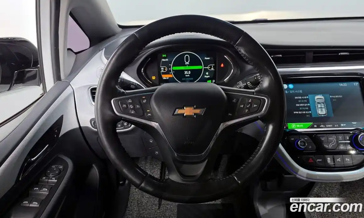 Chevrolet Bolt EV 2019 0.2 Автомат в Москве № 936542, фото 13
