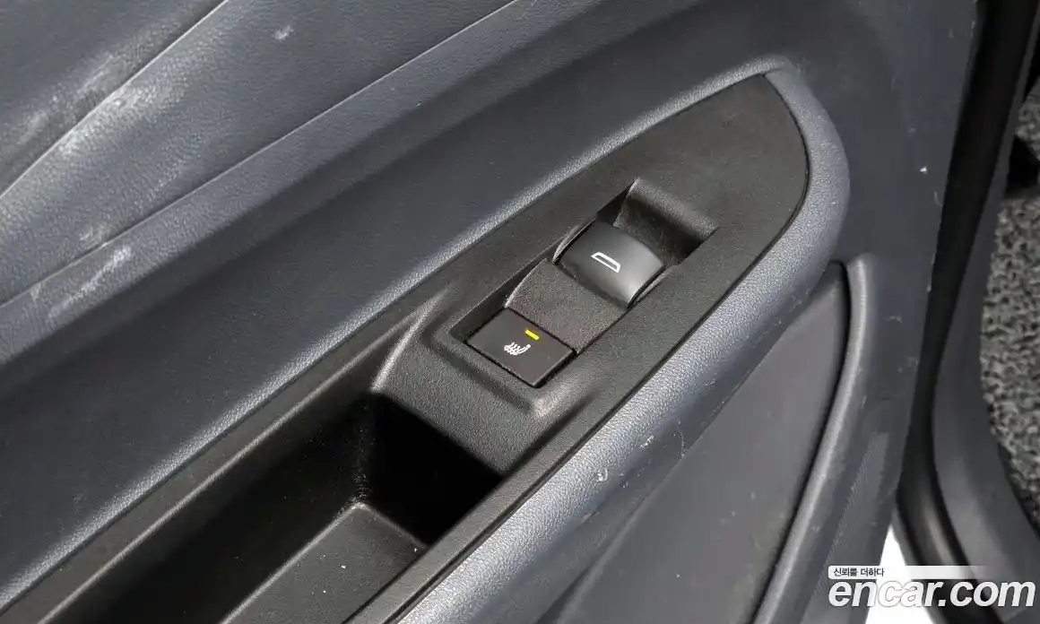 Chevrolet Bolt EV 2019 0.2 Автомат в Москве № 936542, фото 19