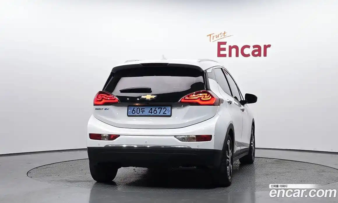 Chevrolet Bolt EV 2019 0.2 Автомат в Москве № 936542, фото 4