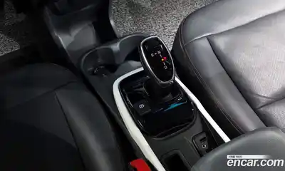 Chevrolet Bolt EV 2019 0.2 Автомат в Москве № 936542, миниатюра 9