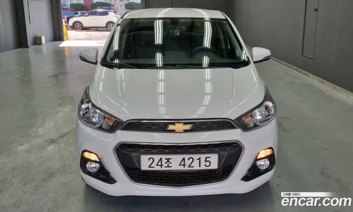 Chevrolet Spark 2016 1.0 Автомат в Москве № 936727, фото 3