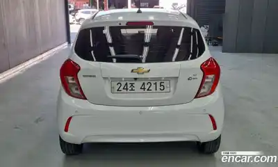 Chevrolet Spark 2016 1.0 Автомат в Москве № 936727, миниатюра 4