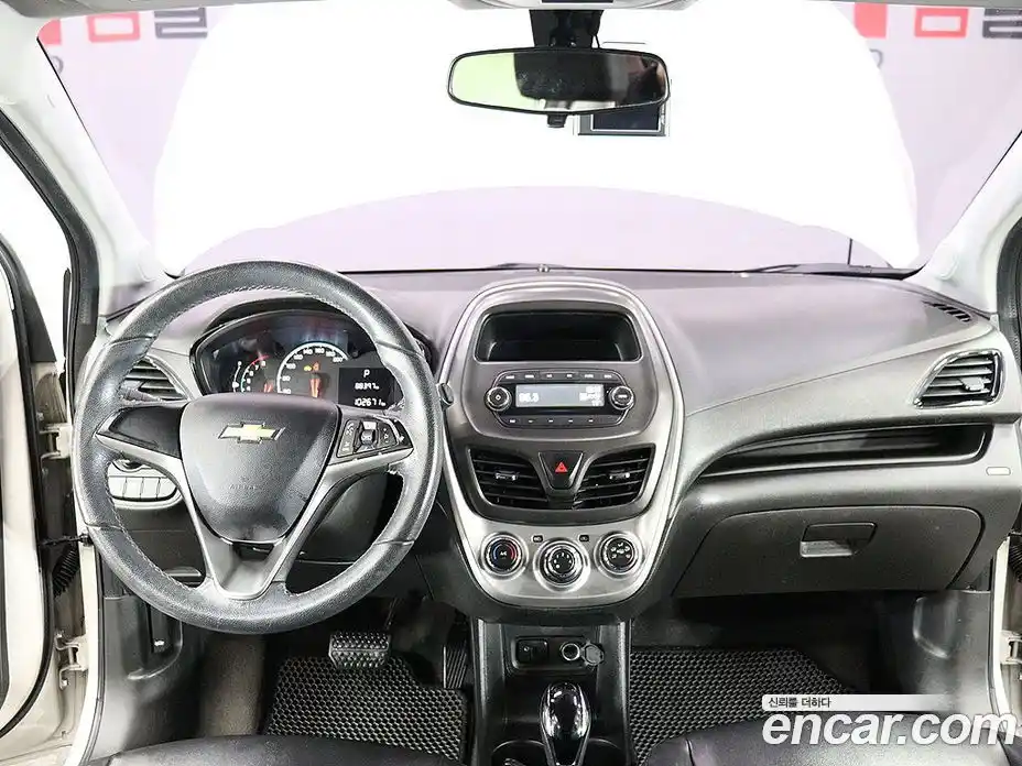 Chevrolet Spark 2016 1.0 Автомат в Москве № 936781, фото 15