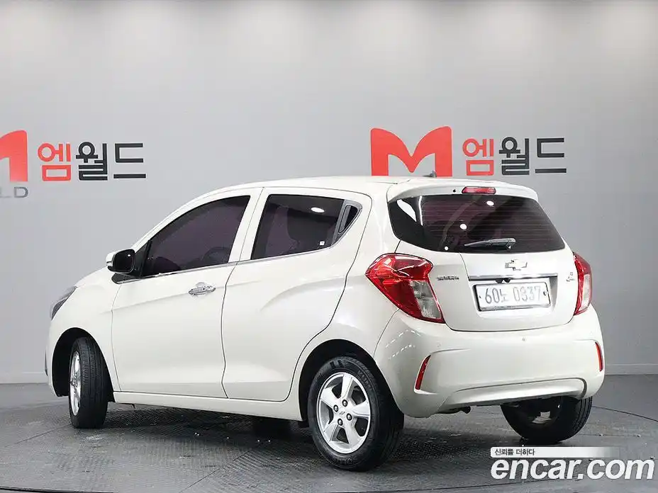 Chevrolet Spark 2016 1.0 Автомат в Москве № 936781, фото 4