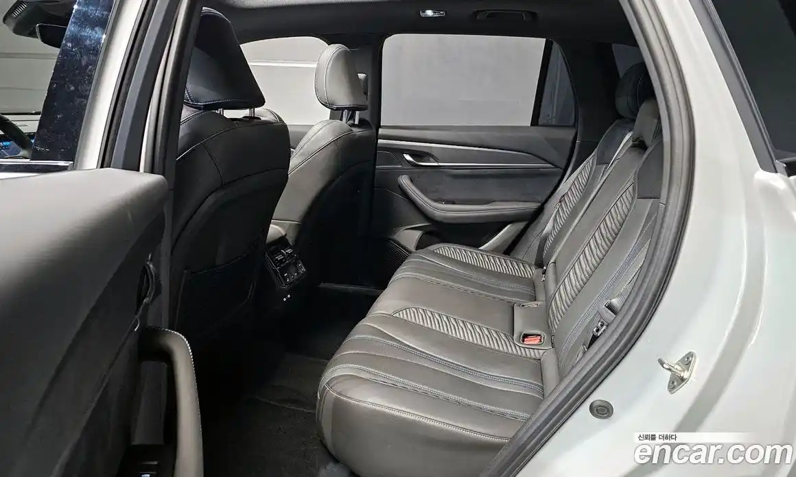 Renault Grand Koleos 2025 1.5 Автомат в Москве № 937052, фото 13