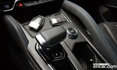 Renault Grand Koleos 2025 1.5 Автомат в Москве № 937059, миниатюра 9