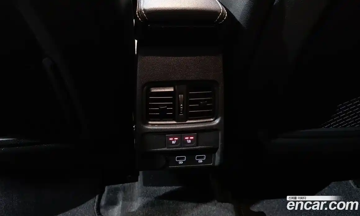 Renault Arkana 2025 1.6 Автомат в Москве № 937062, фото 19