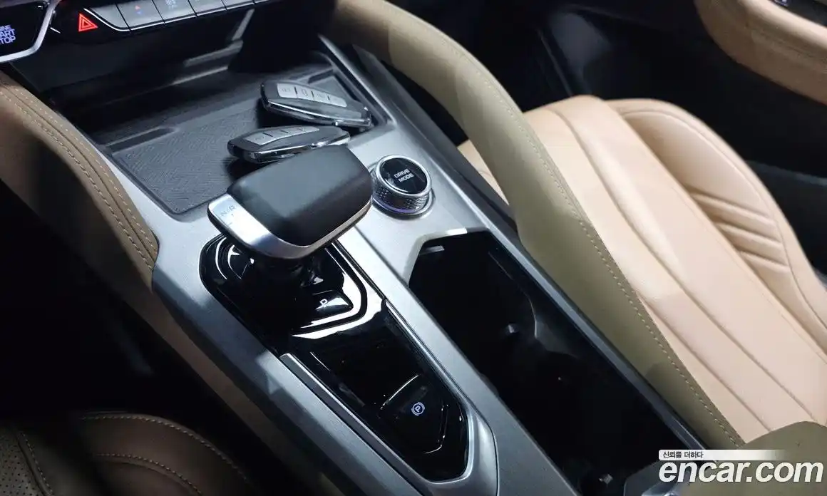 Renault Grand Koleos 2025 1.5 Автомат в Москве № 937081, фото 9