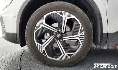Renault QM6 2024 2.0 гидро в Москве № 937087, миниатюра 5