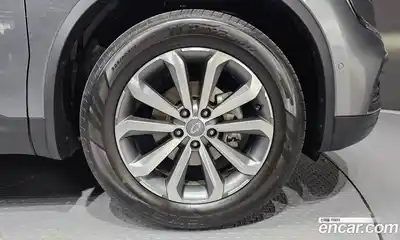 Renault QM6 2022 2.0 гидро в Москве № 937118, миниатюра 5
