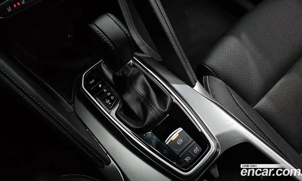 Renault QM6 2022 2.0 гидро в Москве № 937118, фото 9