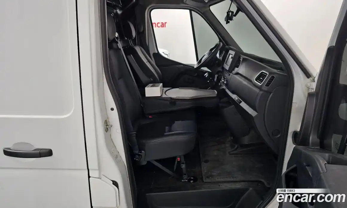 Renault Master 2020 2.3 Механическая в Москве № 937135, фото 11