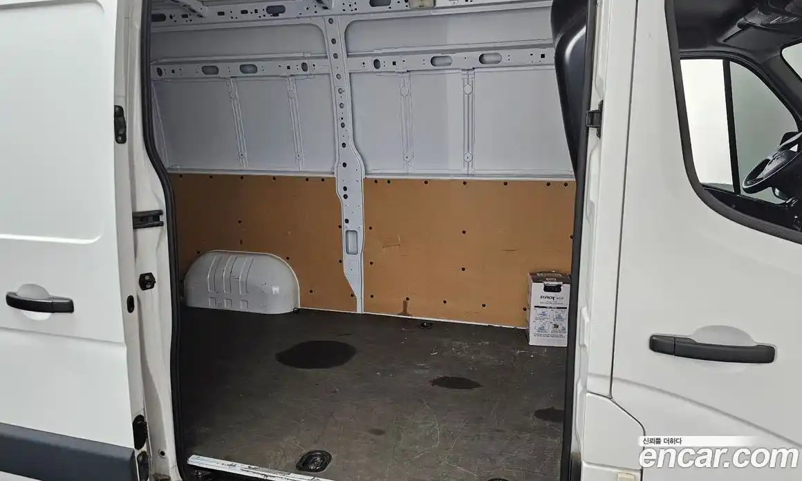 Renault Master 2020 2.3 Механическая в Москве № 937135, фото 12