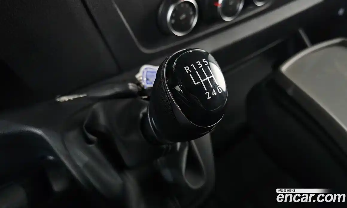 Renault Master 2020 2.3 Механическая в Москве № 937135, фото 9