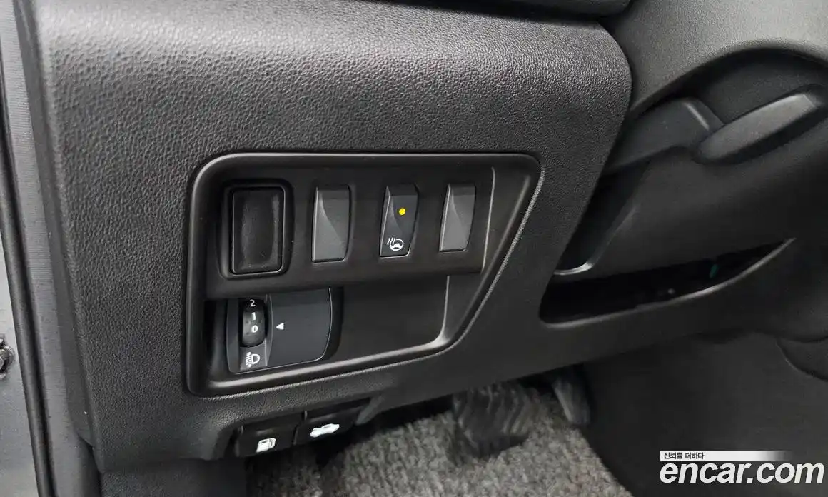 Renault QM6 2017 2.0 гидро в Москве № 937346, фото 18