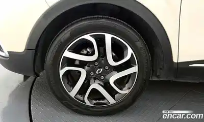 Renault QM3 2015 1.5 гидро в Москве № 937348, миниатюра 5