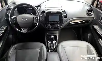 Renault QM3 2015 1.5 гидро в Москве № 937348, миниатюра 7
