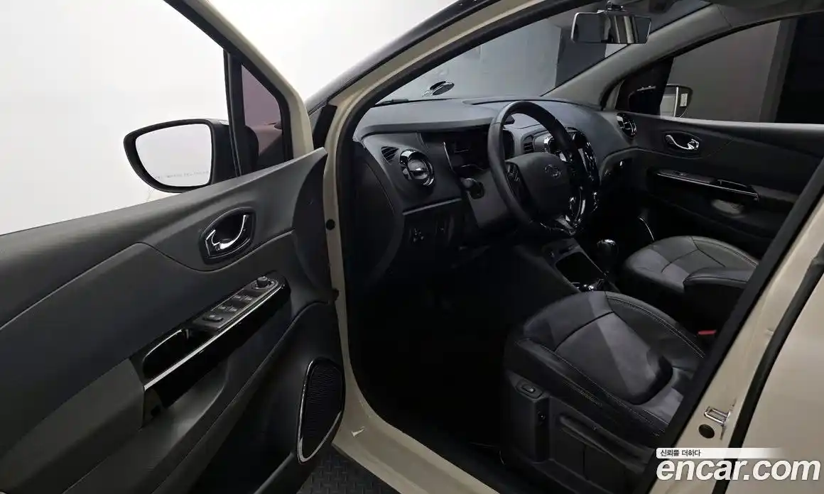 Renault QM3 2015 1.5 гидро в Москве № 937348, фото 10