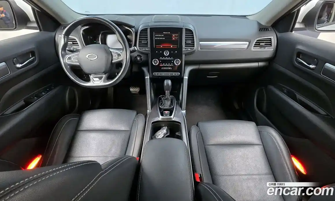 Renault QM6 2017 2.0 гидро в Москве № 937570, фото 7